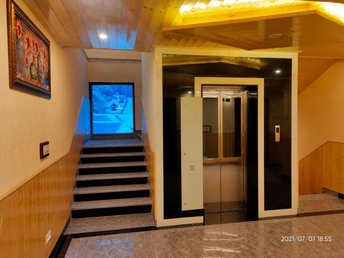 Suryansh Regency Manali Centrally Heated Air Cooled With Private Balconies Manali (Himachal Pradesh) Bagian luar foto