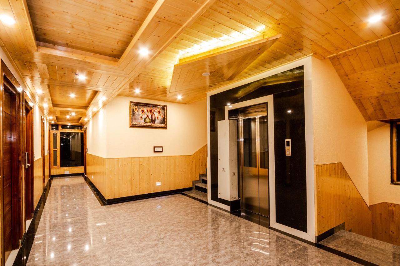 Suryansh Regency Manali Centrally Heated Air Cooled With Private Balconies Manali (Himachal Pradesh) Bagian luar foto